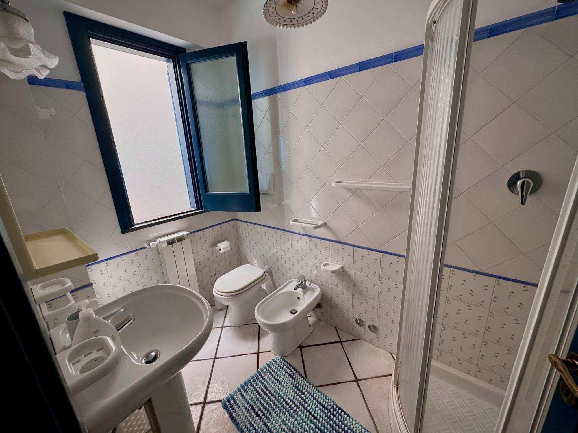 Villa 'A Pisa Lipari  Buitenkant foto